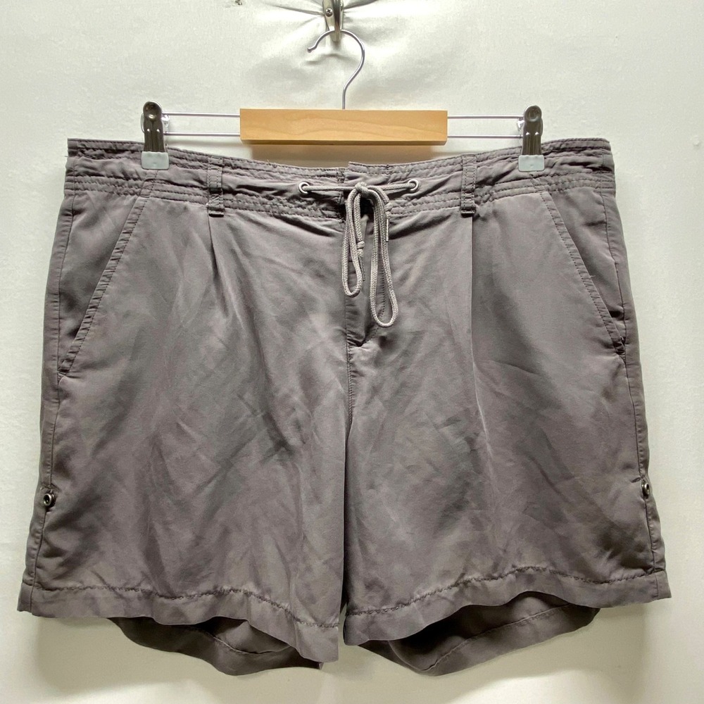Calvin Klein Shorts Women's 14 Grey Casual Drawstring Waist 5" Inseam + Pockets